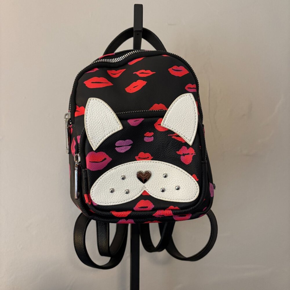 Betsey Johnson French Bulldog Lips & Kisses Black Mini Backpack - Picture 5 of 11